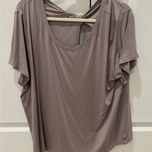 Lululemon Twist back top